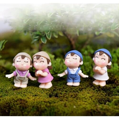 2Pcs Boy Girl Kids Couple Miniature Ornament Craft DIY Landscape Dollhouse Decor
