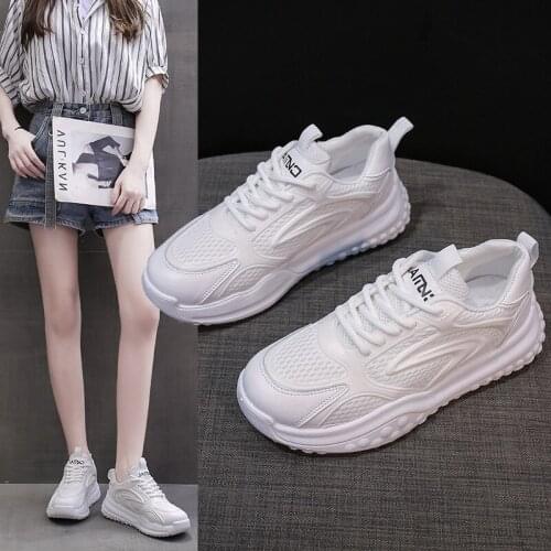 Small White Shoes 2021 New Autumn Athleisure Shoes Womens Net Face Breathable Thick Bottom Shoes for Dads and Girls