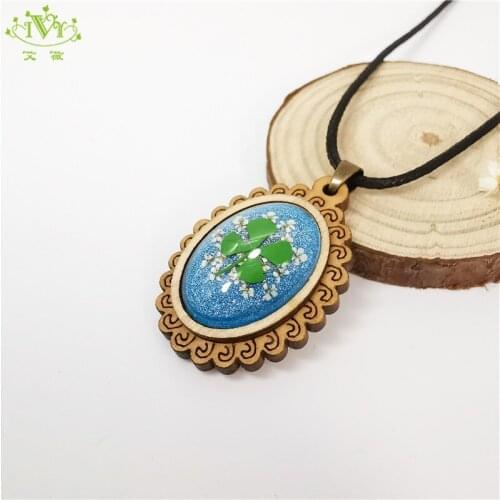 Handmade Blue Gypsophila Rose Four-leaf Clover Pendants Necklace Retro Long Chain Boho Trinket Necklaces Womens Jewelry Gift