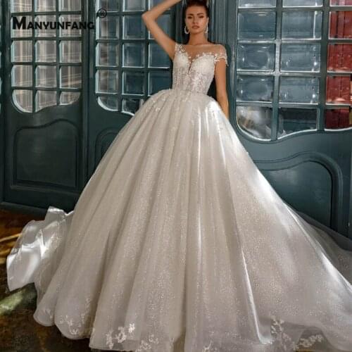 Custom Made O-Neck Cap Sleeve Cathedral Train Bridal Ball Gown High-End Zipper Back Embroidery Appliques Tulle Wedding Dress