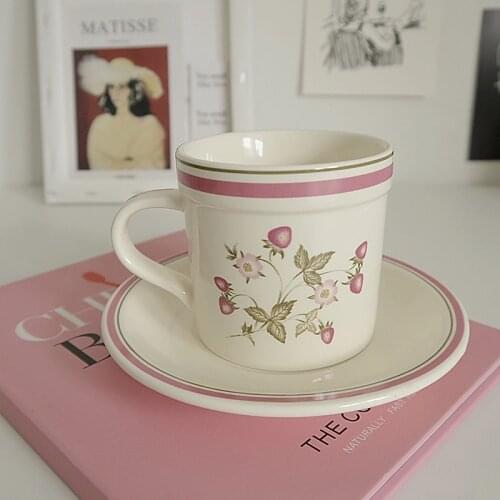 Cutelife Nordic Small Flower Pink Ceramic Cup Saucer Latte Drinking Tea Breakfast Cup Wedding Decorative Reusable Coffee Cup Set