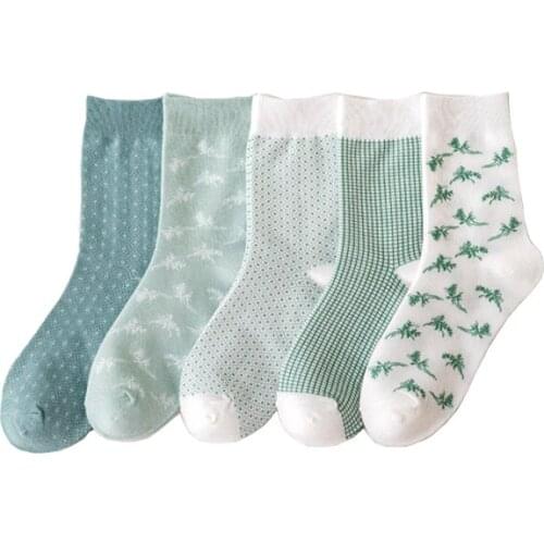 2020 Autumn and Winter New Mori Girls Plaid Dot Mid-calf Socks Harajuku Style Couple Socks Green Cotton Socks 1 Pairs / Piece