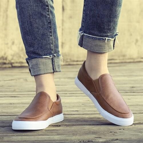 Leisure Men Pu Leather Flats Shoes Slip On Outdoor Casual Shoes Low Top Lazy Shoes Non Slip Loafers Moccasins For Male