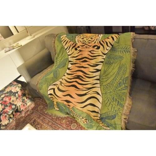 Green Tiger leaf Blanket Fleece Bedding Throws on Sofa Cover /Bed/Car Portable Plaids Bedspread tapestry