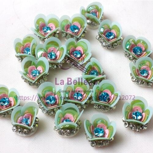 50pieces/lot High quality handmade sequins Rhinestone three-dimensional flowers clothes shoes bags accessories 3cm