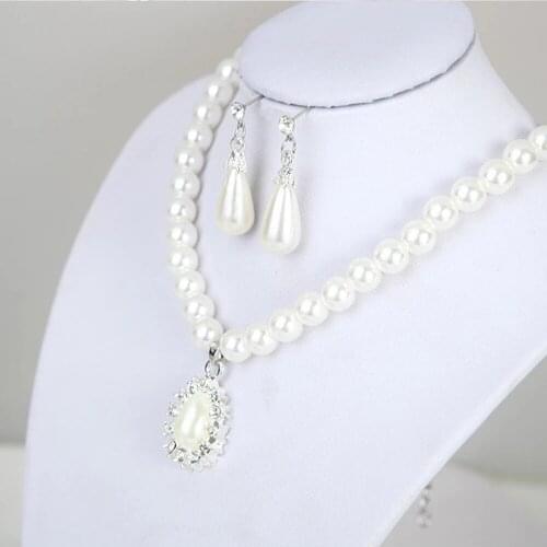 New Jewelry Sets for Women Women Jewelry Bride Pearl Neck Necklace Set Earrings Pendant Necklace Hook Earrings Jewelry Set