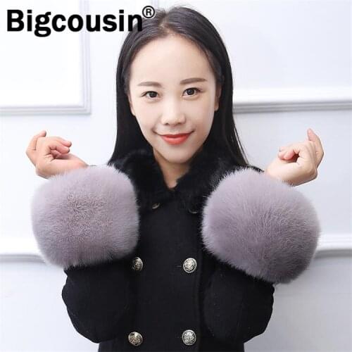 Winter Women Wrist 2020 New Arrivals Women Warm Faux Fox Fur cuff Furry Muff Cute Arm Oversleeve Windproof Wristbands FY08