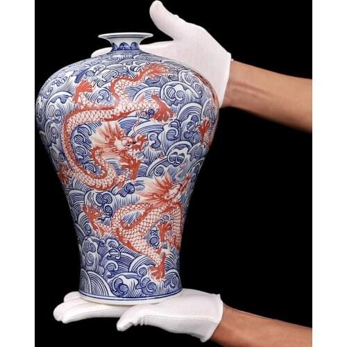 Qing Qianlong hand-painted blue and white glaze Red Sea water five dragons vase meiping antique porcelain