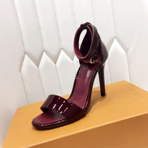 Sexy High Heels Sandals Top Quality Womens Sheepskin Real Sandals Luxury Designer Thin Heels Pumps Elegant Woman Buckle Sandals