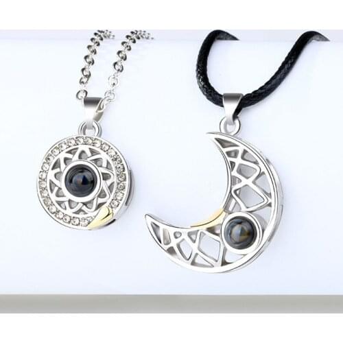 Love Couple Necklace a Pair Clavicle Chain Projection Stone Necklace Men Women Love Tokens Tanabata Valentines Day Gift