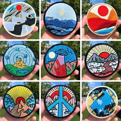 Prajna Mountain Sun Round Patches Outdoor Adventure UFO Embroidered Patches For Clothing DIY Iron On Patches For Jacket Clothes