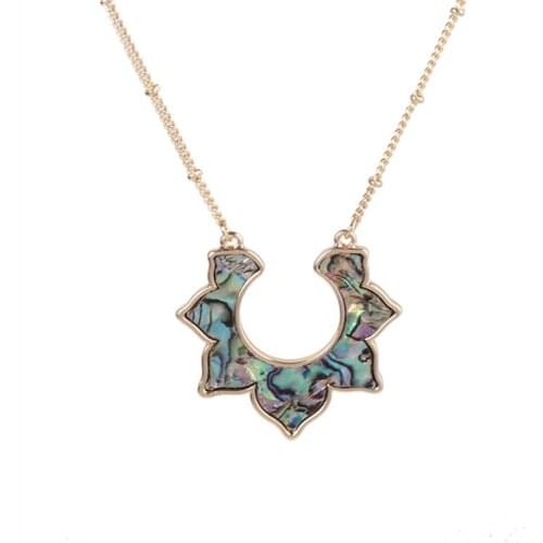 Trendy Light Yellow Gold Color Flower Abalone Shell Pendant Link Chain Necklace Double Buckle Jewelry