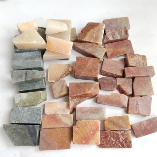 Natural Chinese Stamp Seal Carved Seal Stone Leftovers for DIY Shoushan Stone Dandong Stone Mineral Specimens Decoration