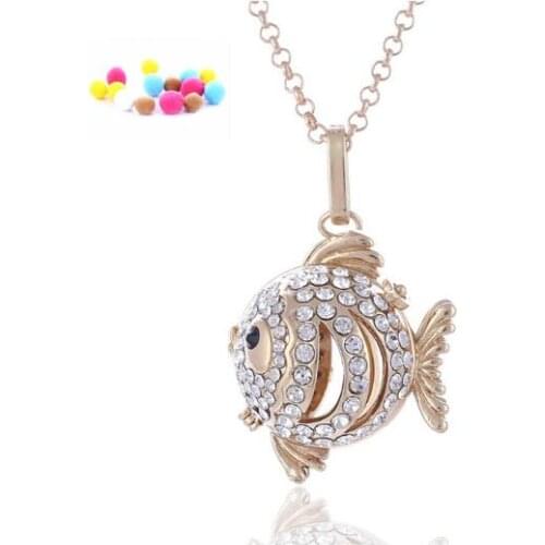 New arrival rhinestone fish pendant statement necklace diffuser oil necklace 1pc necklace with 2pcs random colors felt balls