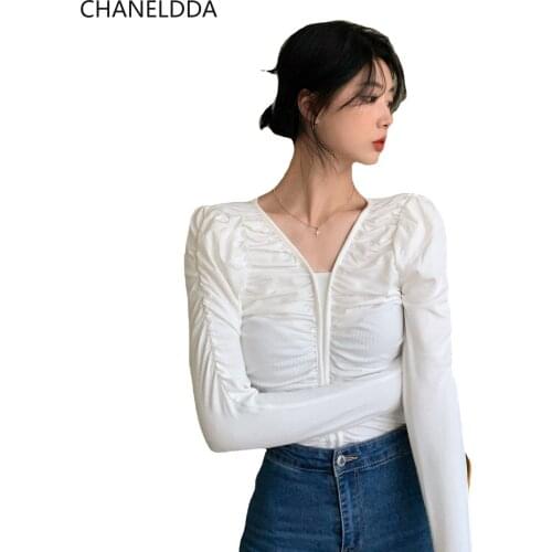 Spring CA Summer 2021 Vintage Pleated T Shirts Women Korean V Neck Puff Sleeve Female Tops Elegant Casual Slim Fit Ladies Tees