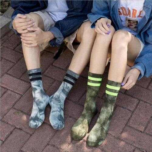 Two Bars Striped Tie-dye Crew Socks Hip-hop Personality Tube Harajuku Casual Men and Women Couple Socks Cotton Street Clothing