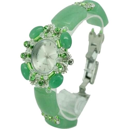 2019 Elegant Lady New Style Beautiful Lady Quartz Watch Green Crystal Watch Strap Bracelet Watch
