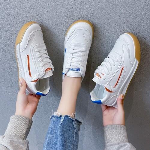 Women Lace-Up Sneakers Breathable Flats Women Vulcanized Shoes Ladies Designer Running Sports Sneaker Shoe