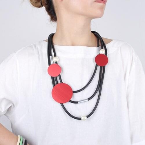 Layered Pearl Pendant Jewelry Women Red Metal Necklace Punk Style Clothes Accessories Handmade Necklaces Wholesale Jewellery