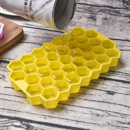 37 Cells Silicone Ice Tray Honeycomb Ice Cube Mold Ice Tray Pudding With Lid Silicone Cocktail Reusable Cream Cube H5X2