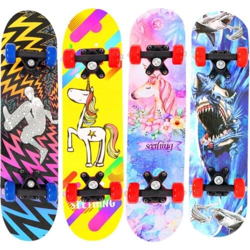 Double Rocker Skateboard 60*15*10cm Kids Teenagers Cartoon Skate Board Scooter Longboard Deck Maple Wood Skateboard Four Wheels