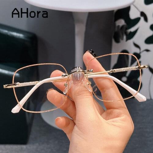 Ahora Women's Glasses And Cases