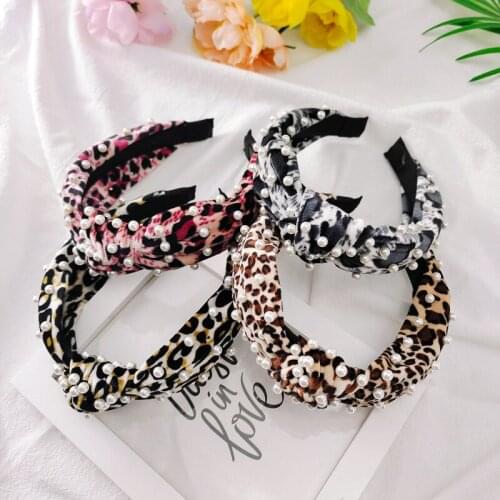 2021New Fashion Products Leopard Flannel Pearl Knotted Headband for Women Elastic Girl Hair Accessories Headwear