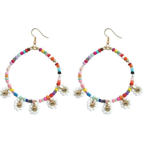 Dvacaman Seed Bead Flower Pendant Earrings Boho Multicolor Beaded Geometric Round Drop Earrings for Women Summer Jewelry Wedding