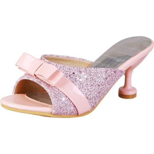 Outside the fashion wear slippers 19 years summer new product sequined bow with cat with sandals in the 40-47