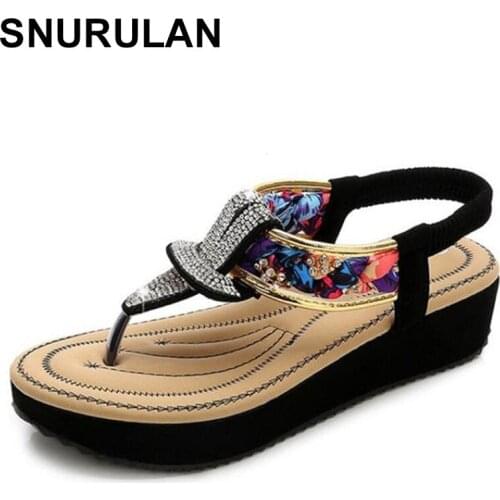 SNURULAN 2019 New Fashion Women Summer Flat Sandals Comfortable Rhinestone Decorated Round Toe Women Shoes Women Sandals