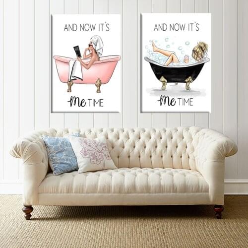 Home Decoration Nordic Bathroom Poster Wall Art HD Print Vogue Girl on The Bathtub Picture Canvas Painting Modular Frame Picture