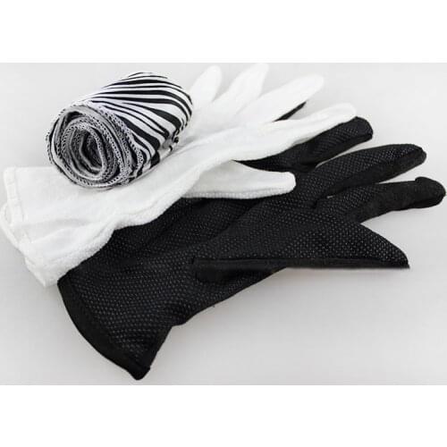 Glove to zebra silk close up magic trick professional magician street stage party magia props easy to do