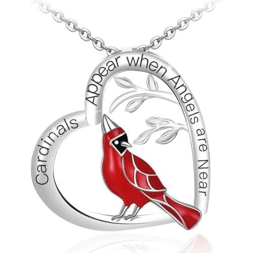 Exquisite Heart-shaped Pendant Necklace Cardinal Jewelry Necklace Decoration. Angel Appears When Approaching. Gift Jewelry