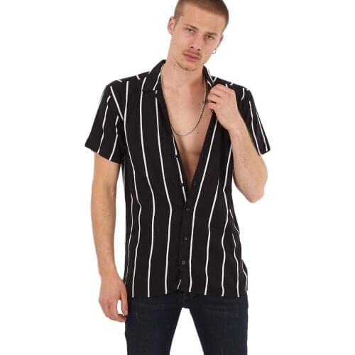 2021 Men Striped Shirt Lapel Streetwear Short Sleeve Button Casual Fashion Basic Shirts Striped Summer Short Sleeve Gift men