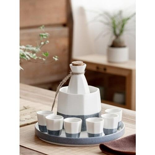 Mini Japanese Sake Cups Set Creative Simple Vintage Personalized Wine Equipment Heupfles Gepersonaliseerd Drinkware BS50WC