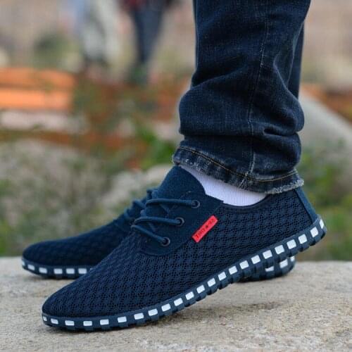 Mens shoes casual mesh breathable lace-up summer lazy shoes soft bottom non-slip fashion lightweight driving shoes