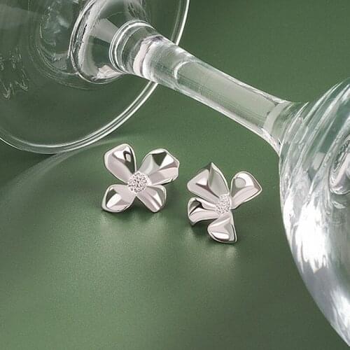 2021 Flower Stud Earrings For Women Silver Color Jewelry Occident Plant Earring Valentines Day Accessories Girl Gifts KOFSAC