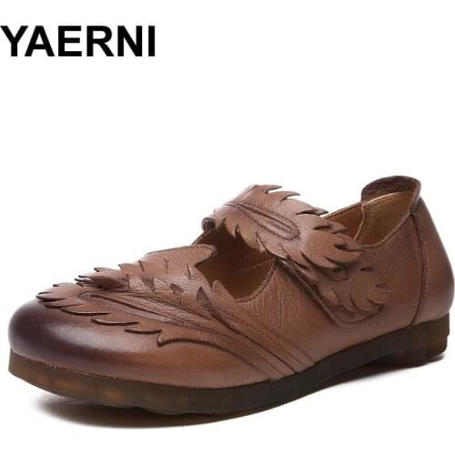YAERNI 2019 Autumn Vintage Genuine Leather Shoes Woman Flat Shoes Round Toe Non Slip Cow Muscle Women Loafer Zapatos Mujer
