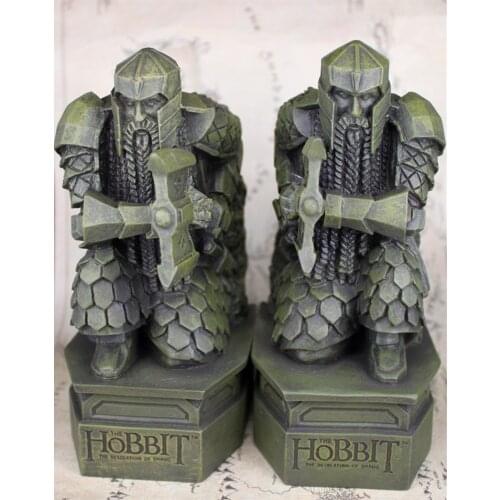[VIP] 2pcs/lot Lord Erebor Lonely Mountain door The Lonely Mountain Dwarves warrior figures statue model home decor bookshelves
