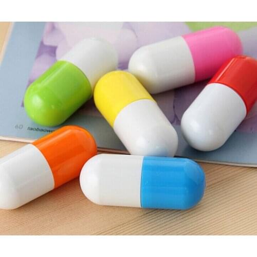 6PCS Cute Smiling Face Pill Ball Point Pen Pencils Telescopic Vitamin Capsule Ballpen for Pills Ballpoint 0.5mm Party Decoration