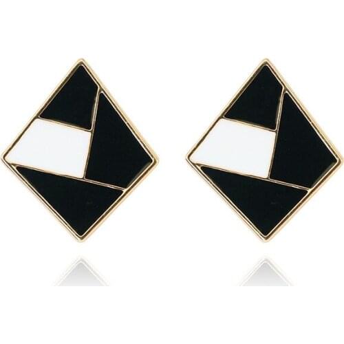 Argyle earing studs black and white colours personality of autumn and winter earing gift for ladies