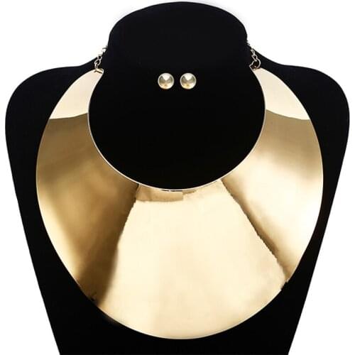 Hyperbole Vintage Accessories Golden Color Alloy Big Bib Statement Choker Collar Stud Earrings Necklace Jewelry Sets for Women
