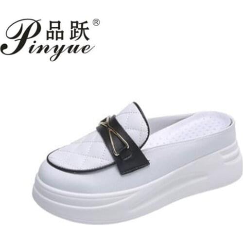 Summer New Ladies Thick-soled Slippers Mesh Thick-soled Semi-slippers Outdoor Casual Ladies Fashion Baotou small white Slippers