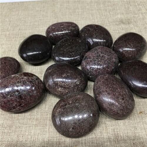 Massage Crystals Stones Natural Quartz Crystals Red Garnet Palm Stone For Home Decoration