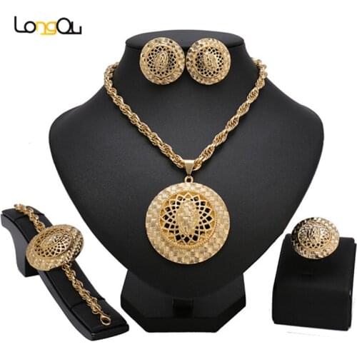 Italy Fashion Dubai Big Jewelry Sets Charms Long Chain Accessories Women Wedding Necklace Earrings Bracelet Ring Set