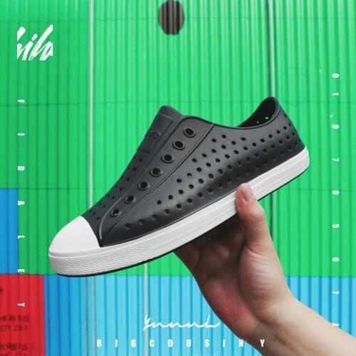 2021 Family Parent-child Shoes Hollow Breathable Hole Shoes Baotou Wading Beach Shoes Unisex Light Casual Shoes