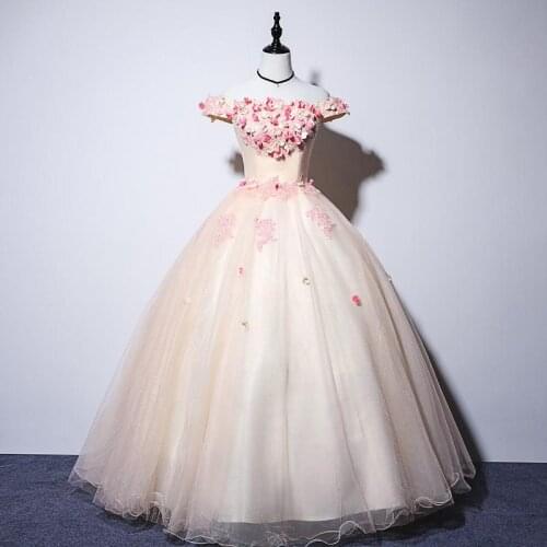 Fashion Sweet Heart Appliques Quinceanera Dresses Elegant Off The Shoulder Ball Gown Vintage Half Sleeve Party Prom Formal Dress