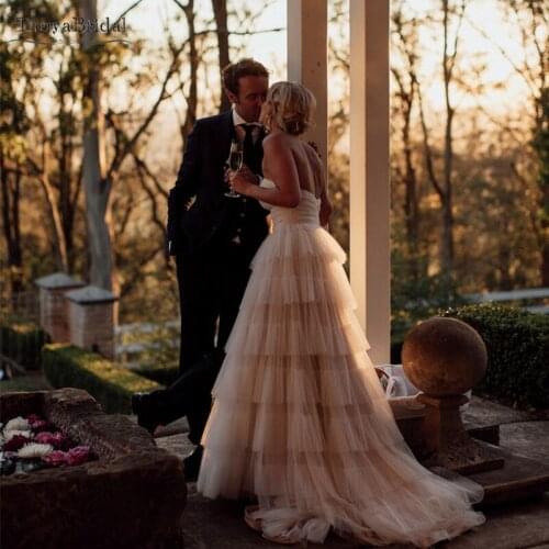 Bohemian Tulle Wedding Dresses Tiered Skirt Elegant Bridal dress Nude Lining Robe De Soriee Chic Fashion DW182