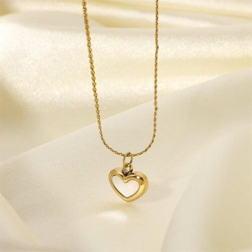 Hellolook 14K Gold Stainless Steel Necklace Jewelry Heart Shaped Love White Shell Pendant Necklace Women Fashion Necklace