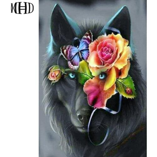 Full Round 3D Diamond Embroidery Wolf Flower DIY Diamond Cross Stitch Wolf Rhinestone Diamond Painting Wall Stickers Sewing